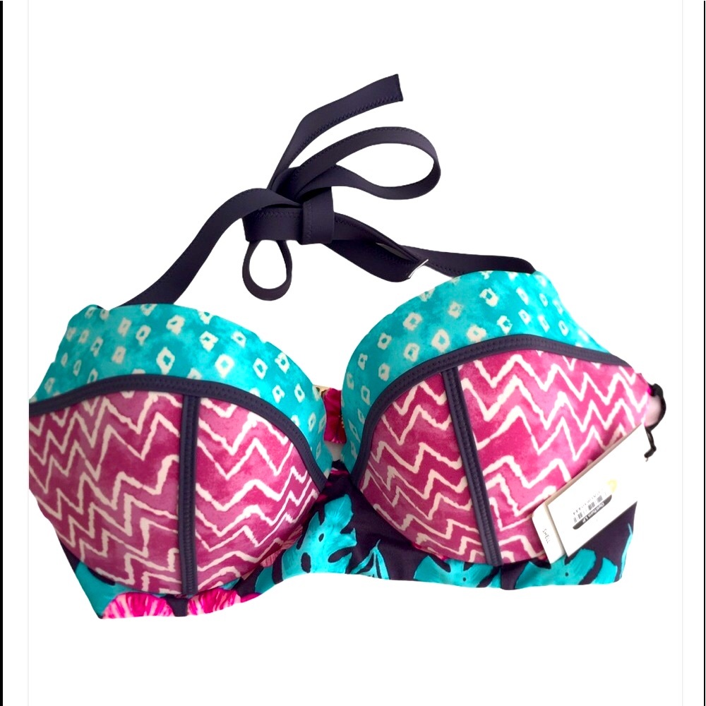 NWT Shade & Shore Swim Bikini Top 34D.